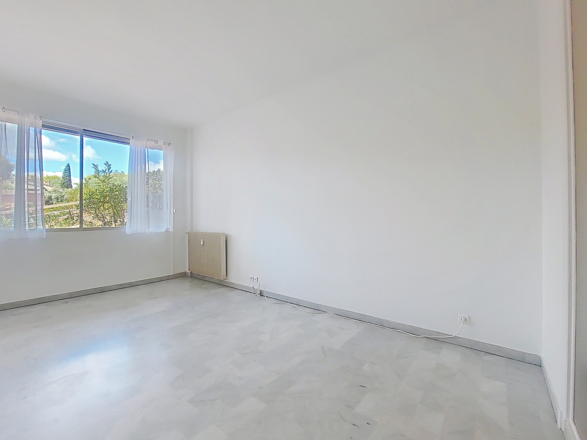 Image_, Studio, Vence, ref :1986