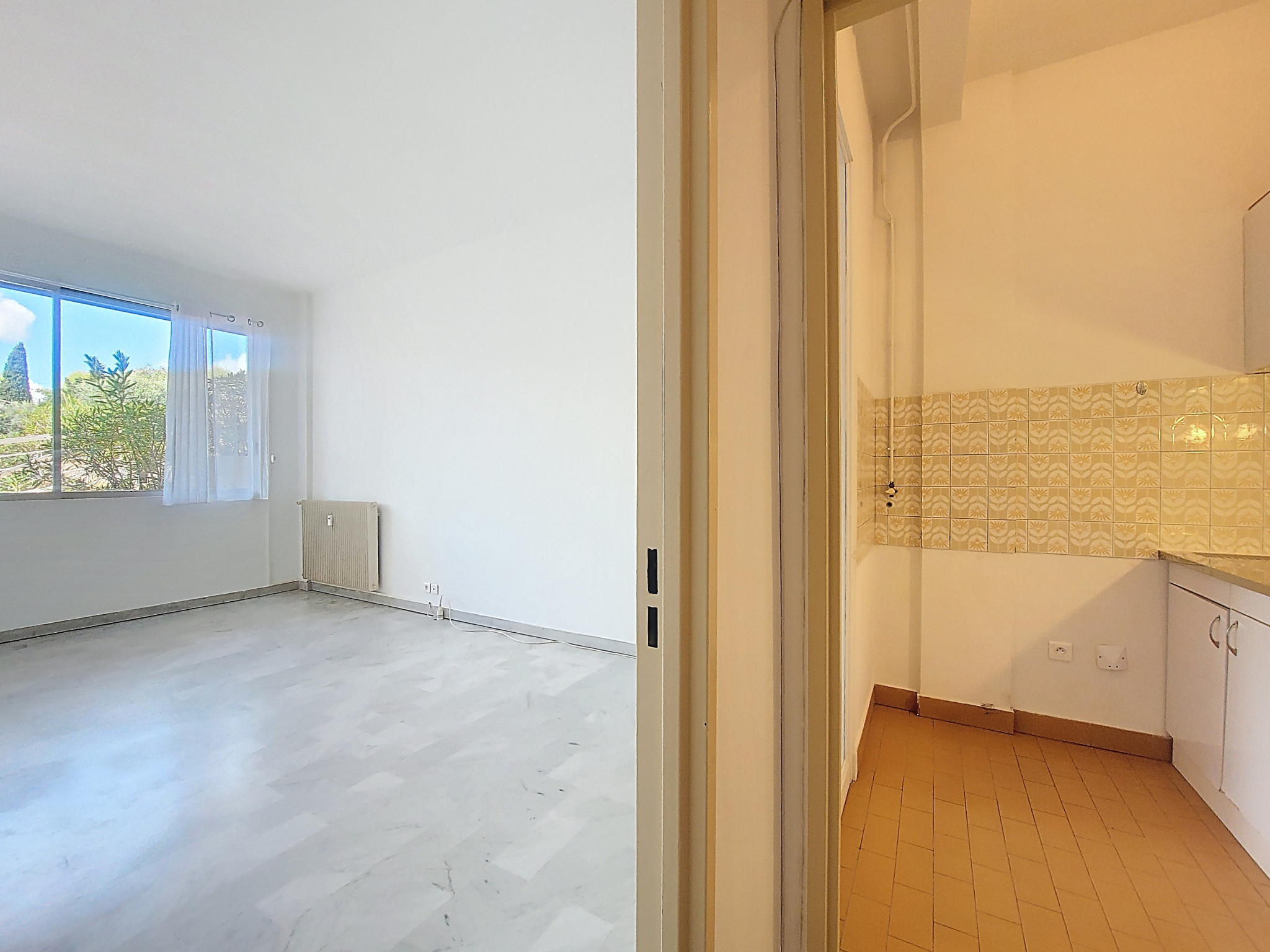 Image_, Studio, Vence, ref :1986