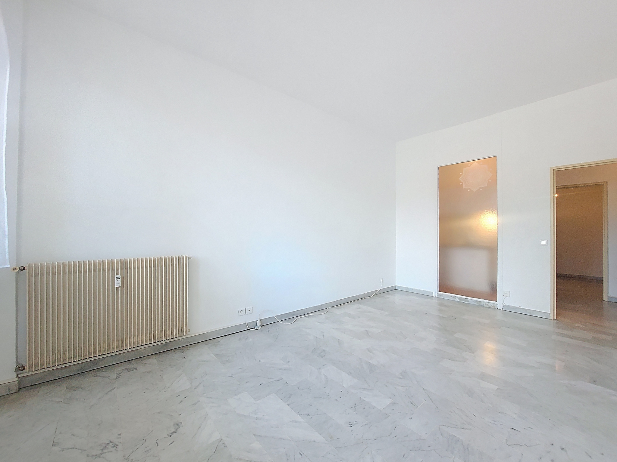Image_, Studio, Vence, ref :1986