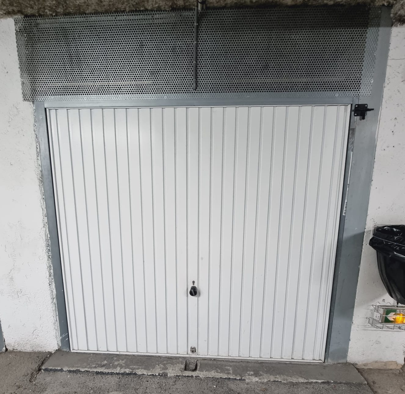 Image_, Garage, Vence, ref :1995