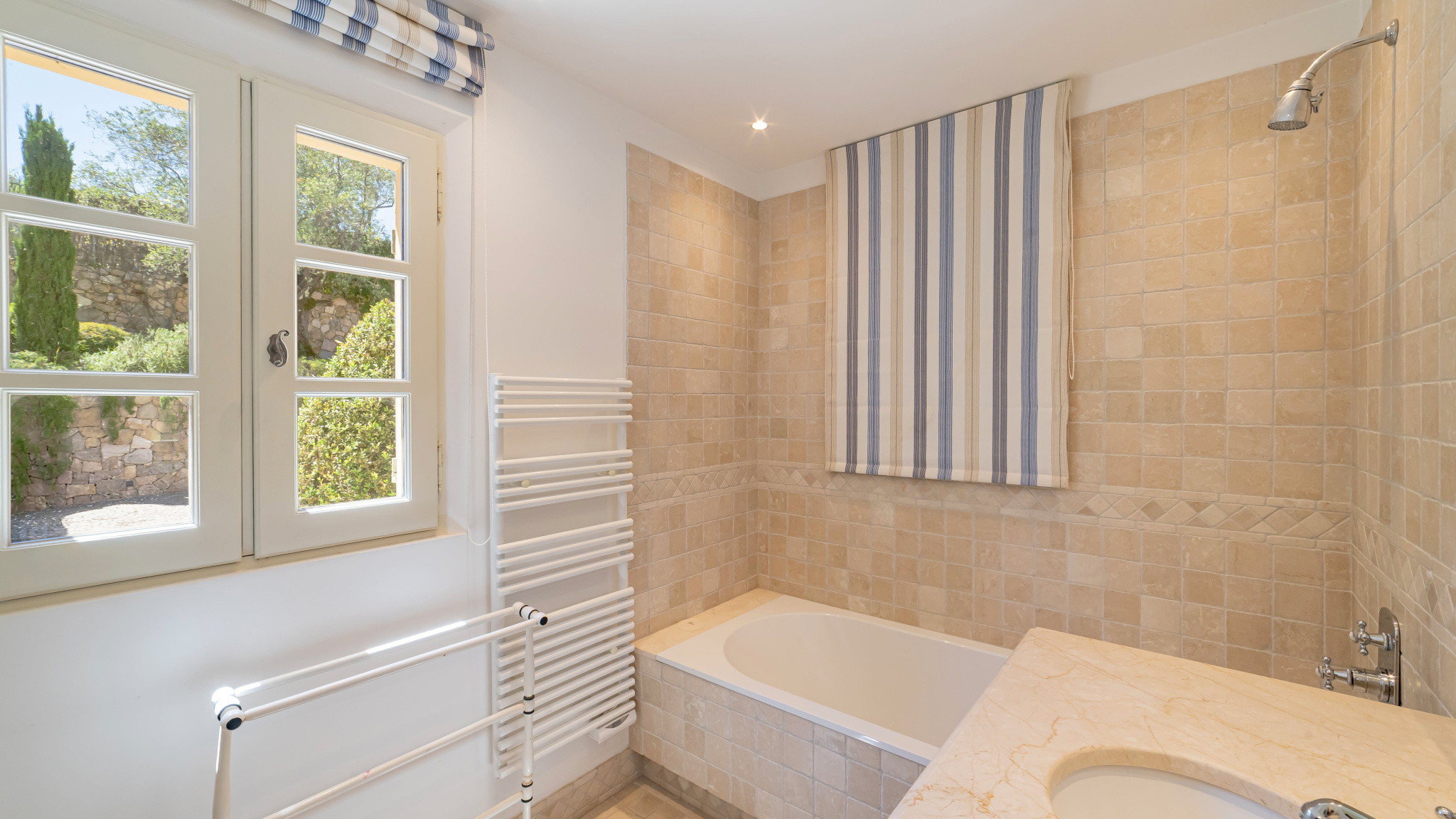 Image_, Villa, Châteauneuf-Grasse, ref :D120