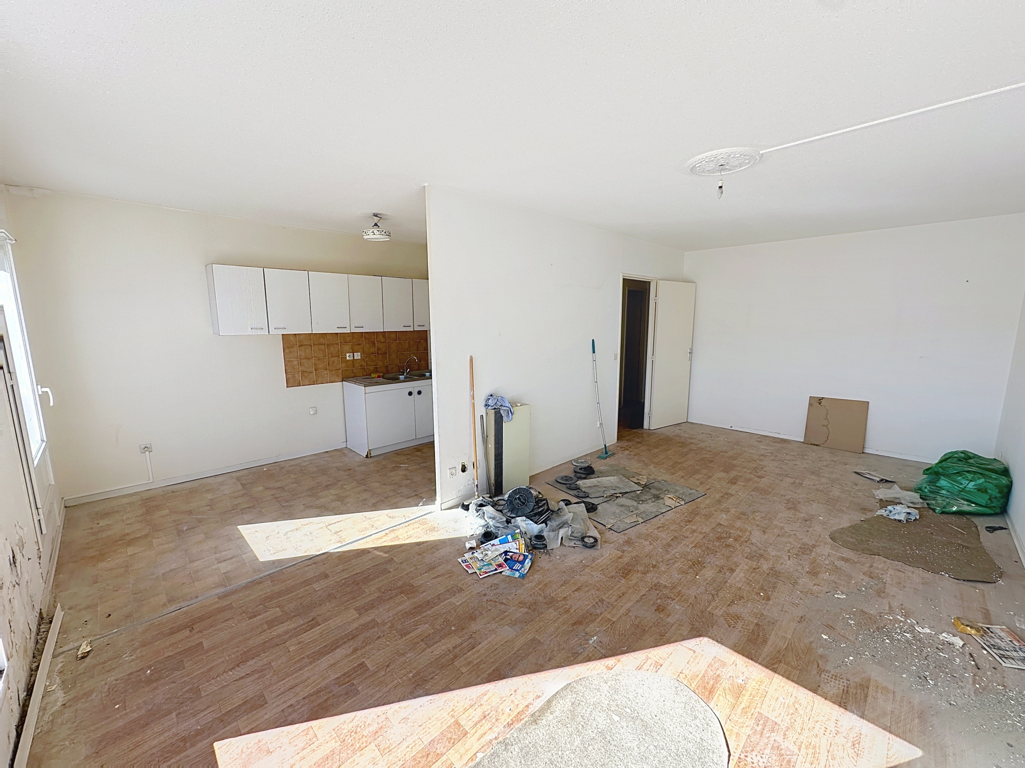 Image_, Appartement, Carros, ref :2029