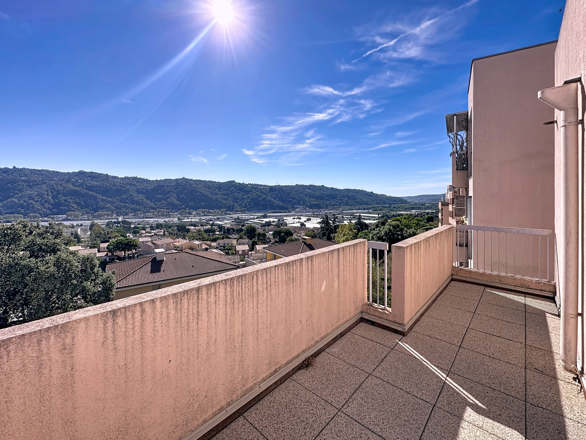 Image_, Appartement, Carros, ref :2029